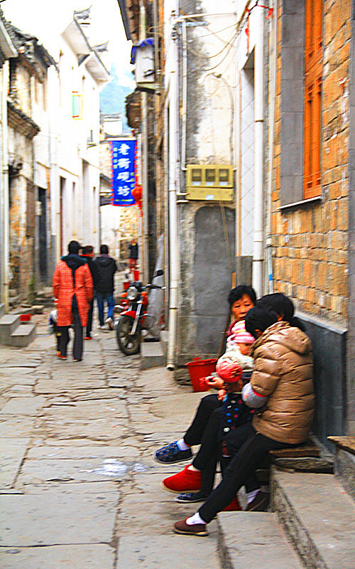 ef44f31158e912256de15faad5f0dec2_100o0i0000009c3xx1FB3_R_1024_10000_Q90_proc=autoorient.jpg