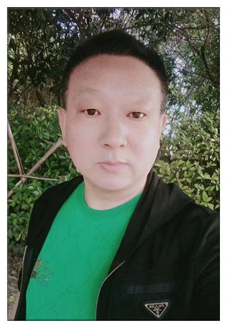 【名家专栏】:表演艺术家：王庆伟