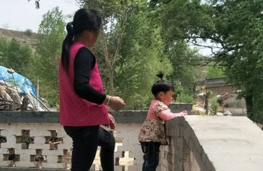 《好友李文森请我喝茅台还要给我介绍婆娘》的作者那寒是【大众原创诗词曲网刊】签约作家