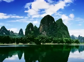 《有你的地方便是风景》的作者蔡科是【大众原创诗词曲网刊】签约作家