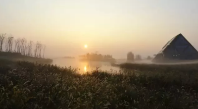 《夕阳入水挥金剑》的作者郑占荣是【大众原创诗词曲网刊】签约作家