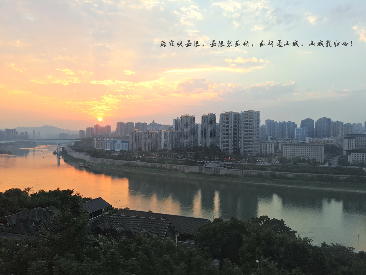 55c681a4929212a01e87fc9f1e45c26f_4ccdefba0ef3dbf3b23138126ed095fbfacb11b1.jpg