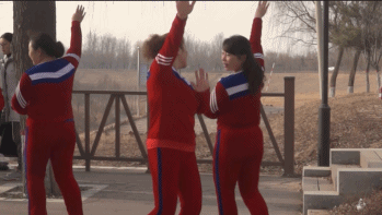 a56c5d2b784557b4d6e55abf822028c5_3caf-fyrkuxt0105012.gif