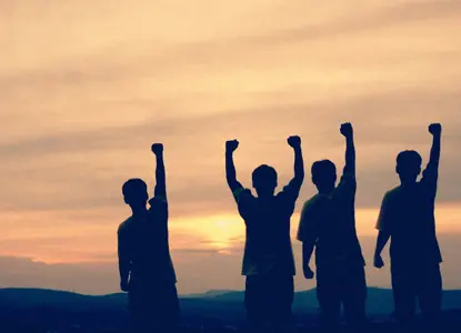 我们大多数人一出生就落后了