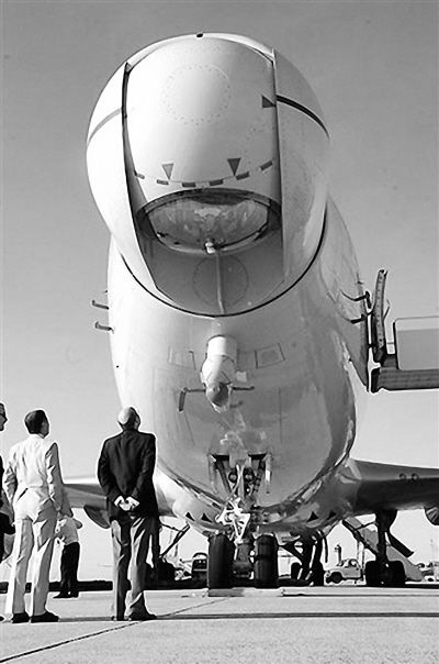 美机载激光武器 意在对付中俄