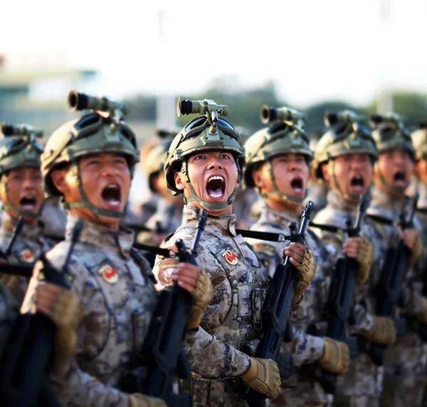 今天,向最可爱的人民子弟兵致敬