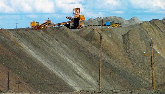 三大稀土集团率先完成组建 稀土价格已跌回五年前 