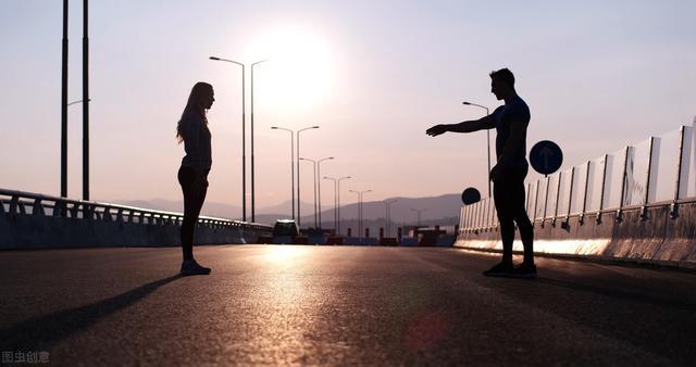 爱人的心与心爱的人 原创自由诗