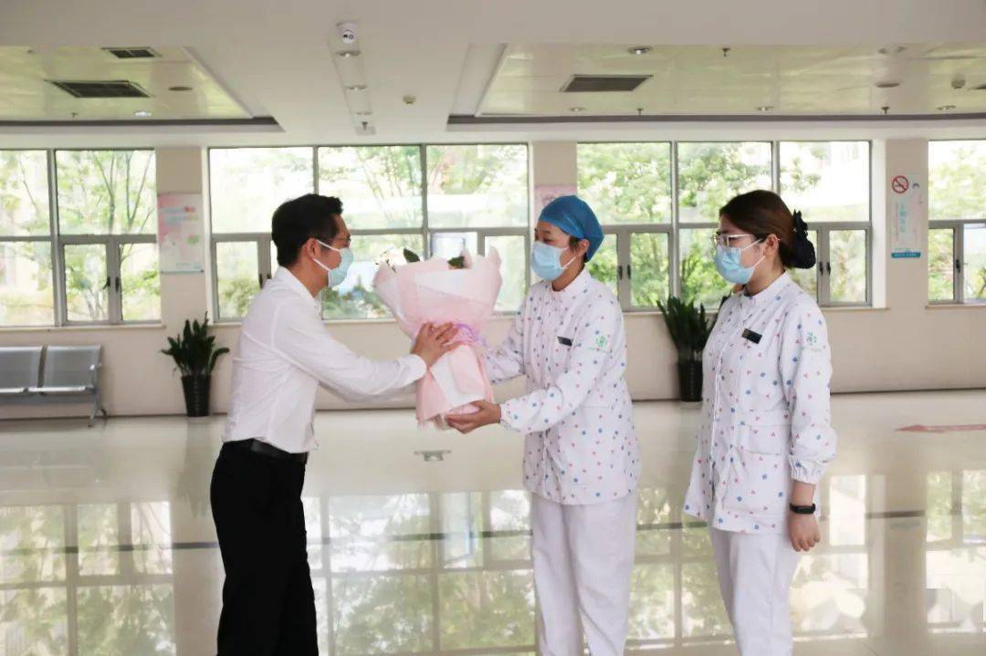 国际护士节丨因为有ta们,世界美好如常