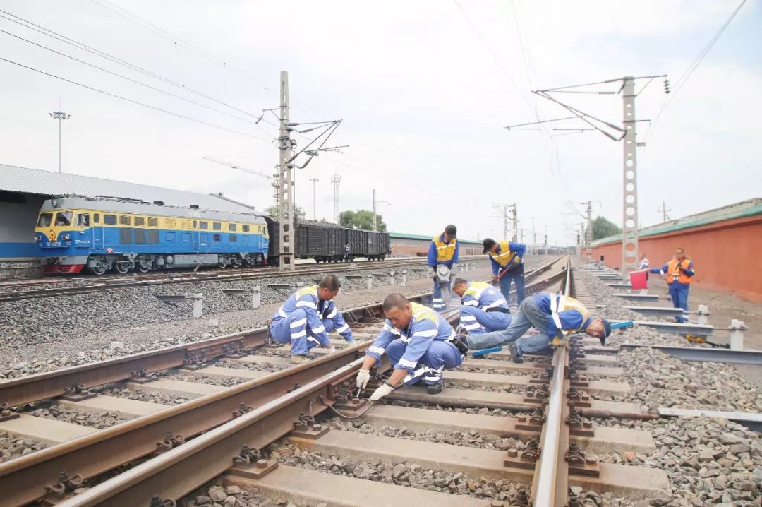 用心点亮信号灯