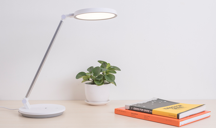 给孩子清晰光明的未来 正确认知 危险光