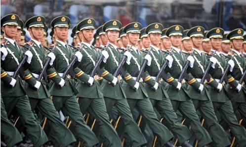 千古美革命英雄百世芳