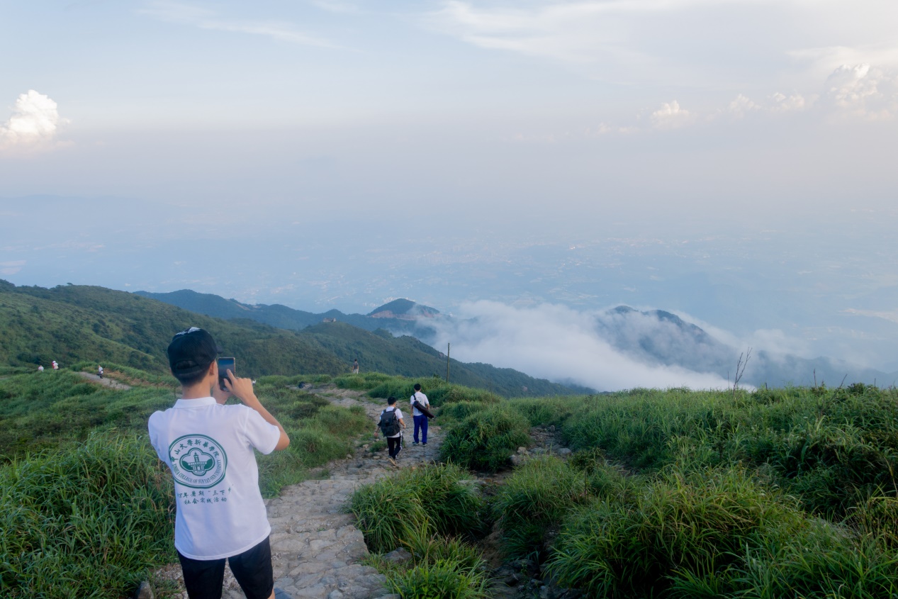 1759398939541514.jpeg bdd3b2bd0558773f83e8f569089e9182_82c11fc5a62f454580d853055d7e27c0.jpeg