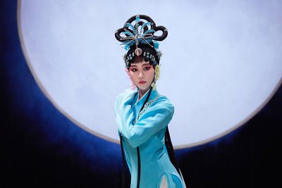 【新歌推荐】《青衣》词/李铁民·曲/佚名